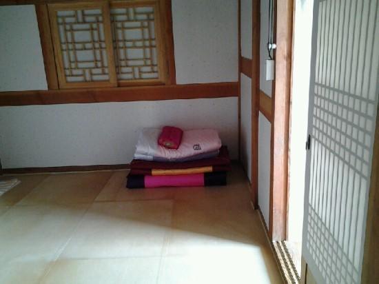 Korean Traditional House - Chungnokdang Hotel Boseong Phòng bức ảnh