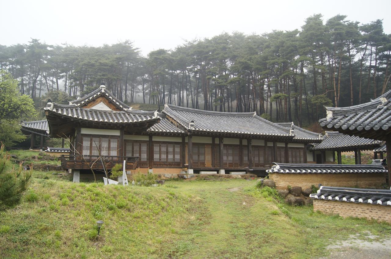 Korean Traditional House - Chungnokdang Hotel Boseong Ngoại thất bức ảnh